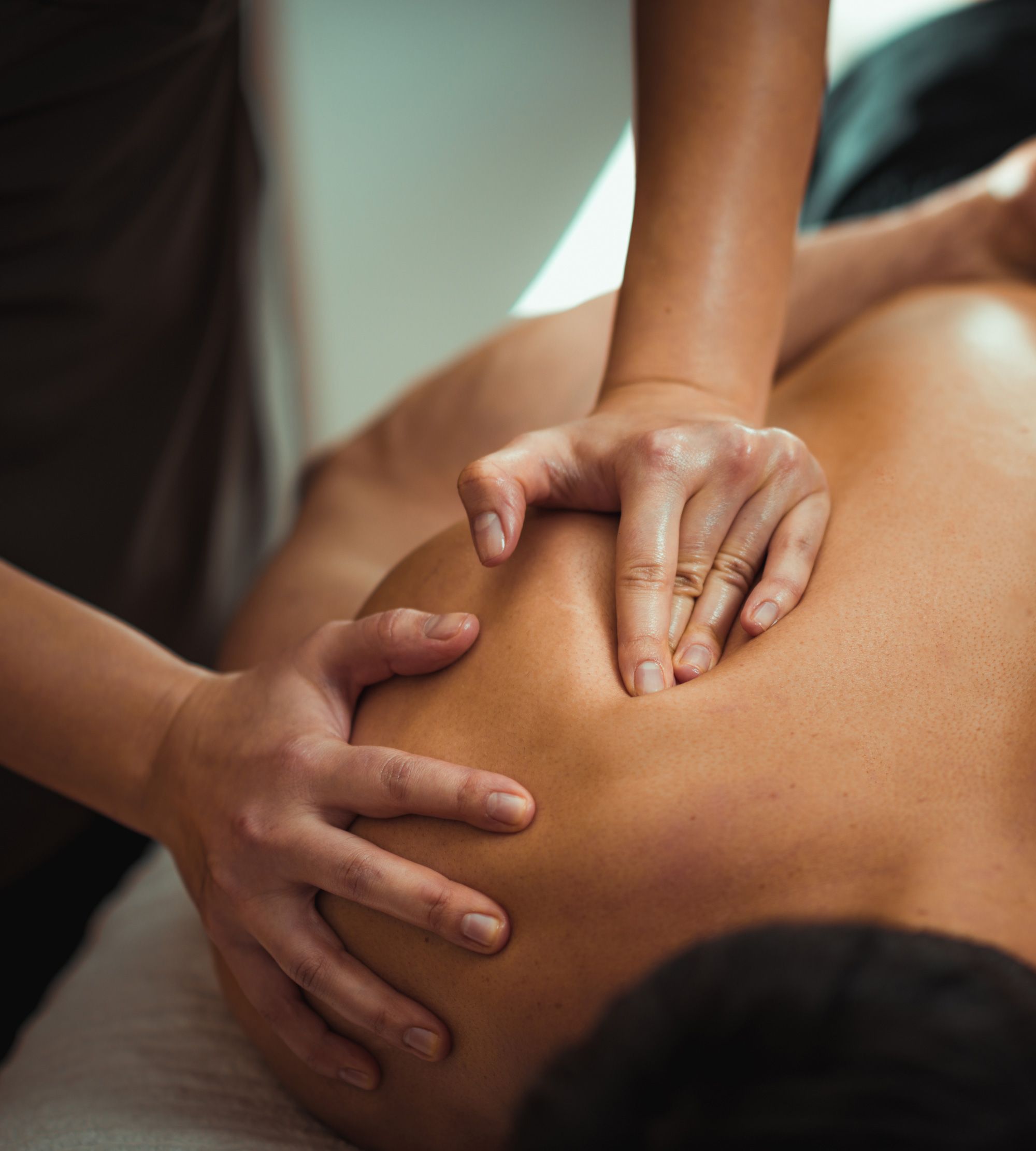 Kettering shoulder massage